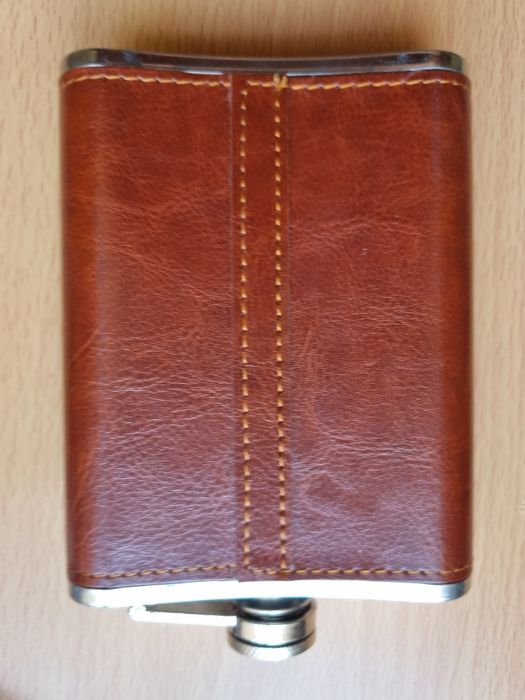 Бутилка за уиски