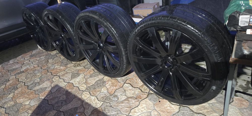 Vand / schimb Jante Lombartho R 22 5x130 porsche audi vw