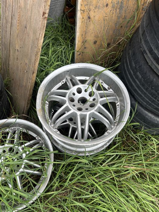 Vand sau schimb jante R18