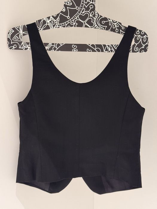 Елегантен дамски елек от Massimo Dutti