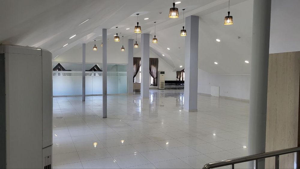 Аренда в отдельно стоящем здании в Ул Ч, Айтматов Ор Бадамзар