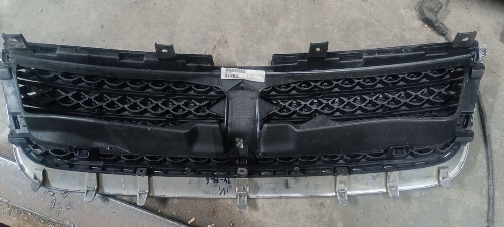 Решетка радиатора для Suzuki Vitara