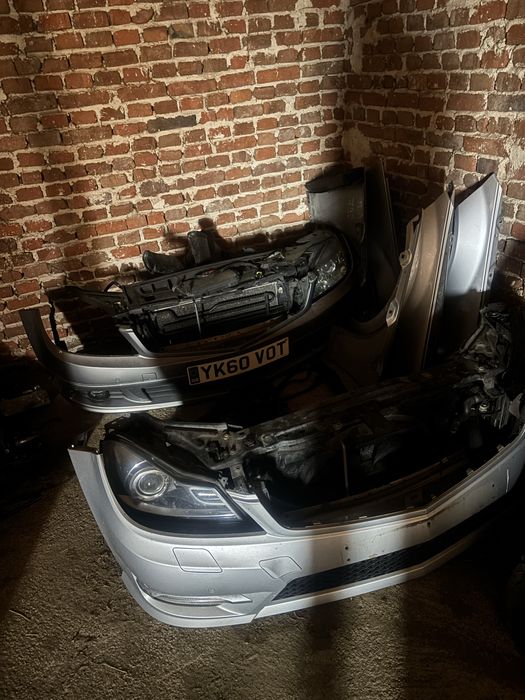 Мерцедеси само на части w221,w212,w204,w211. Двигатели 651,642