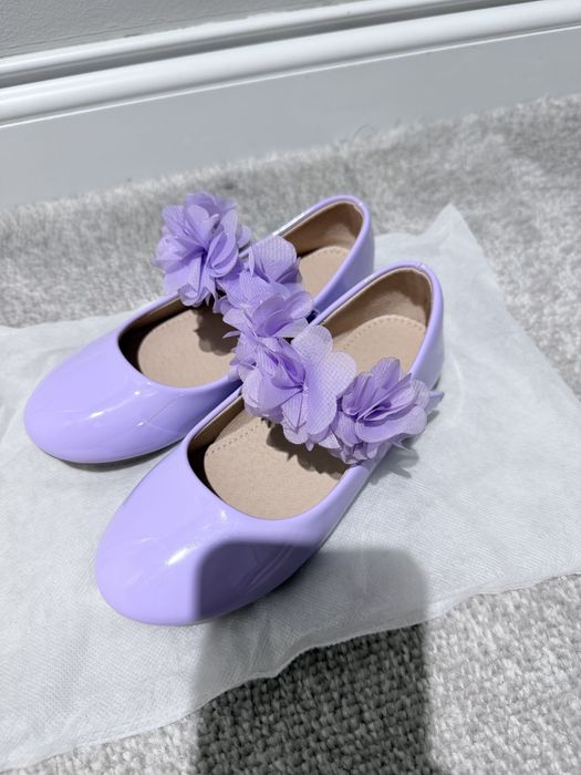 Туфли принцесс. Новые. Размер 31