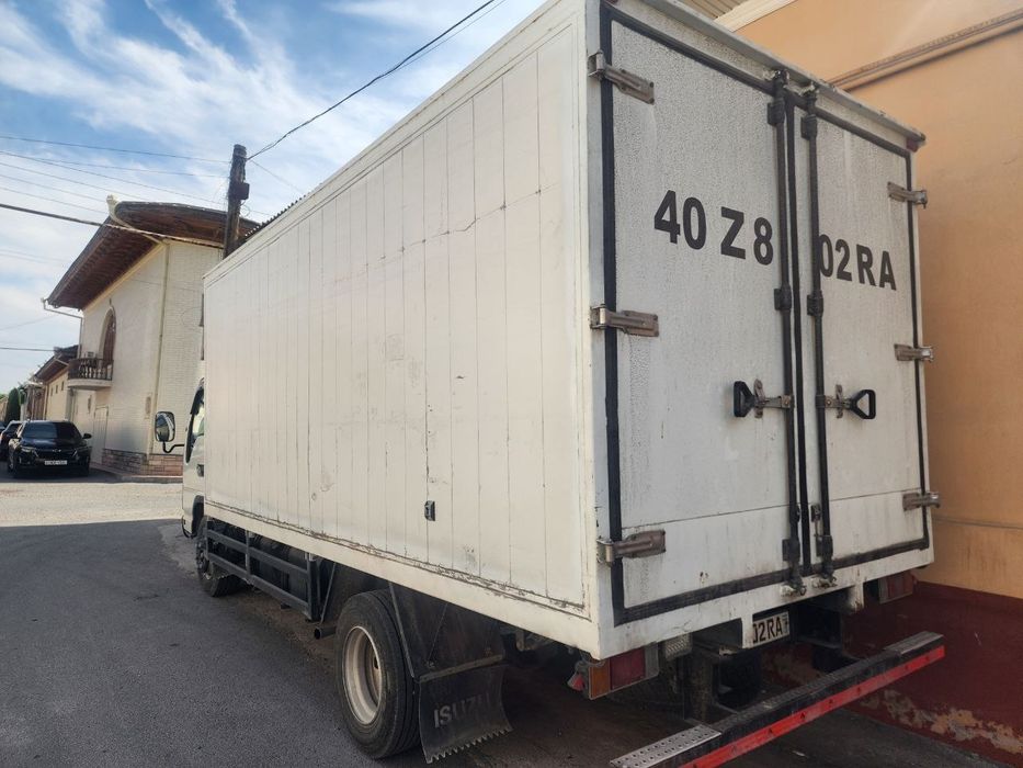 Isuzu butka sotiladi