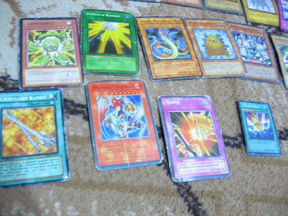 Колекция 74 редки yu-gi-oh карти за игра