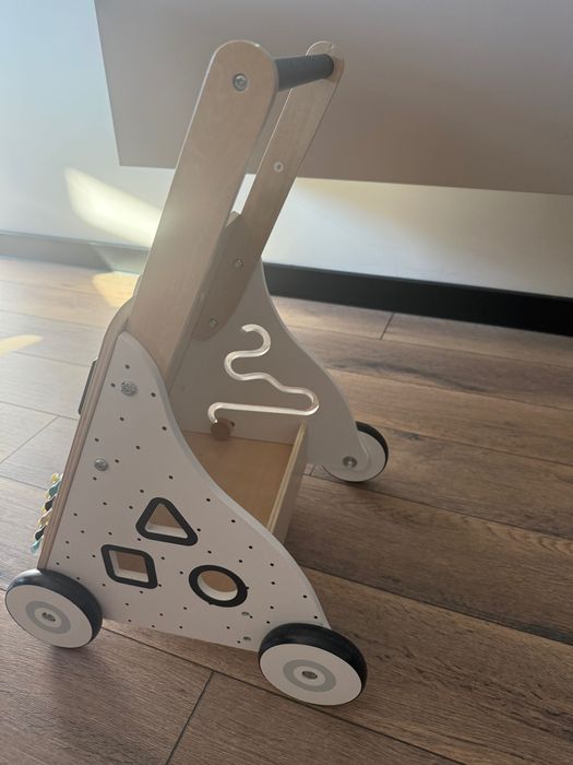 Проходилка дървена