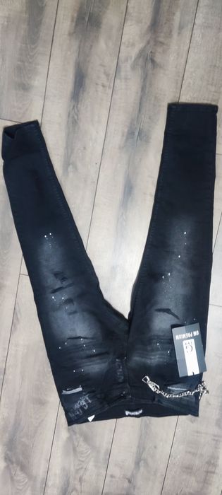 Нови Мъжки Дънки