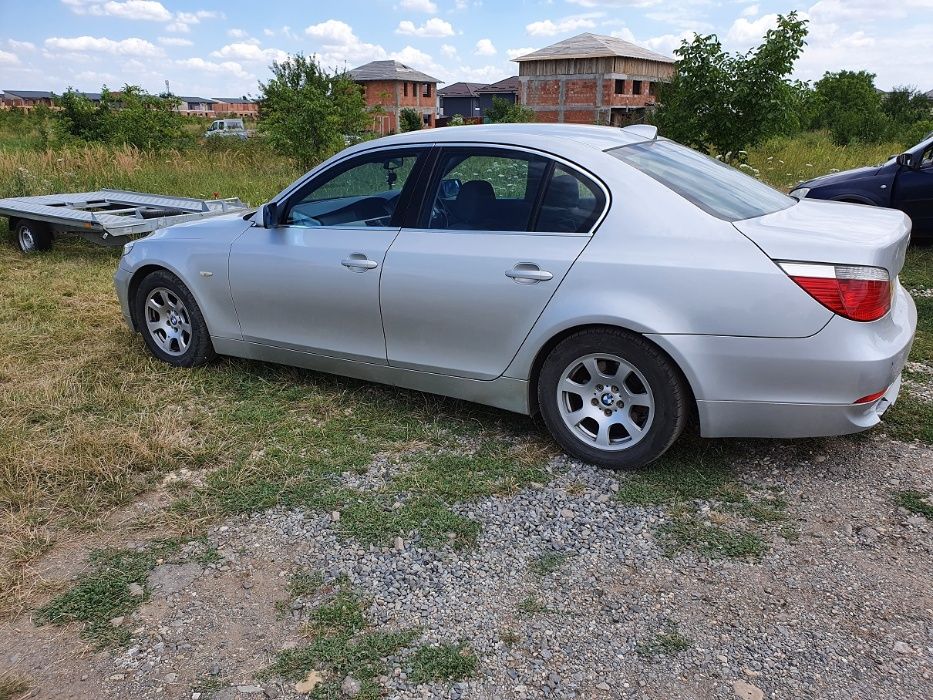 Stop bmw e60,an 2005 in stare impecabila,PARC DEZMEMBRARI BMW