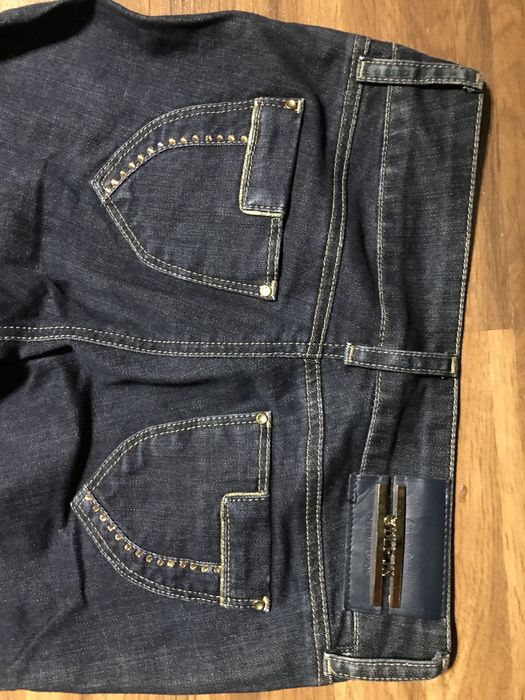 Новые брендовые джинсы