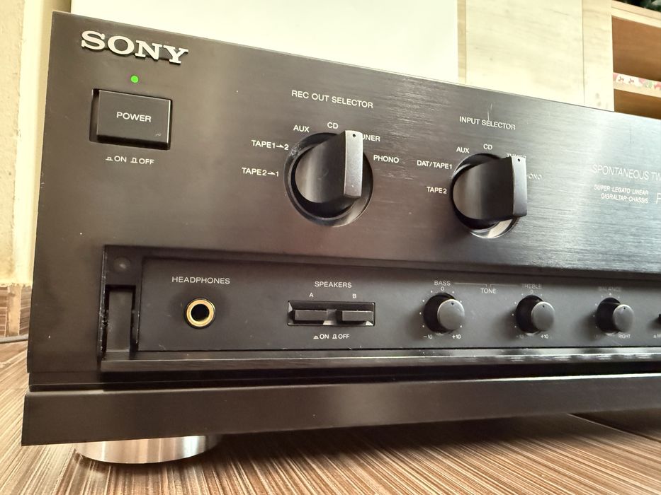 Sony TA-F570es Качествен стерео усилвател