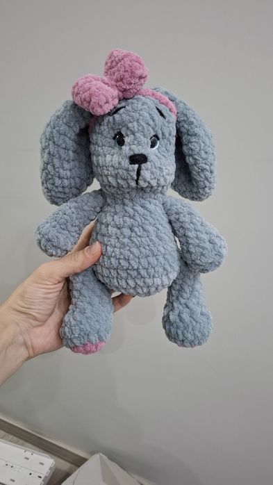 Ръчно плетено зайче