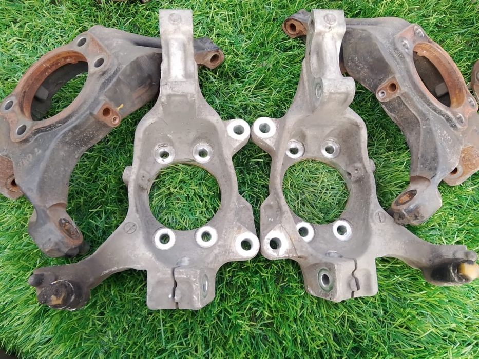 Цапфа Nissan j32