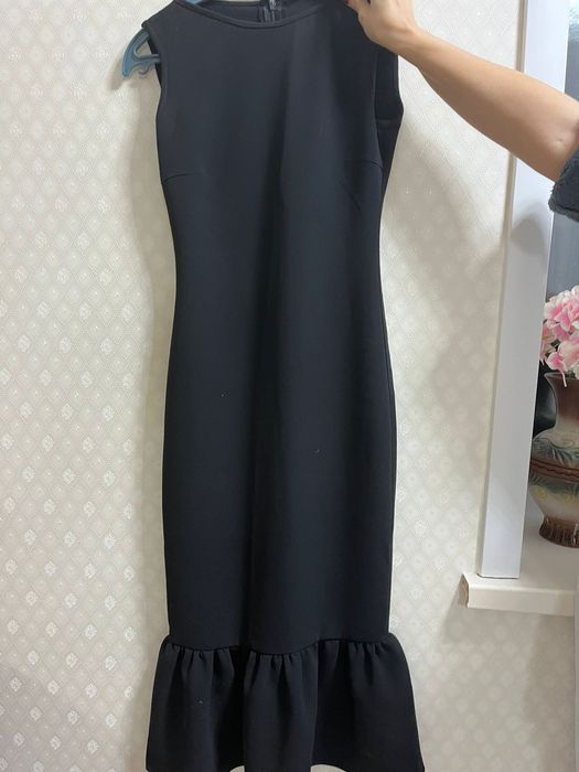 Продам коктейльные платья