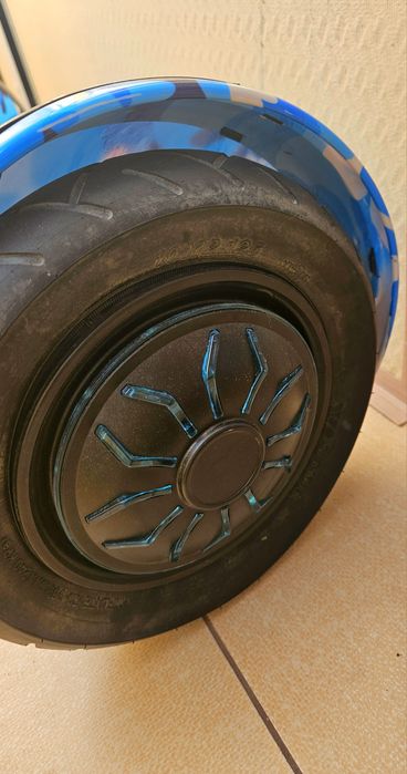 Продам гироскутер.