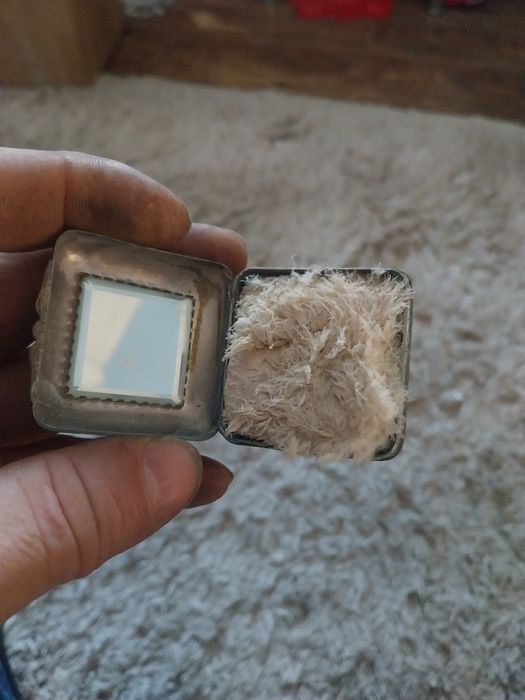 Pudriera de colecție