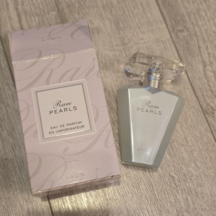 Дамски парфюм Avon Rare Pearls. 50 ml. Нов.