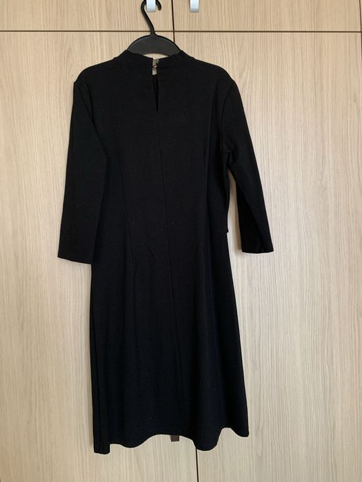 Плътна рокля в черно с коланче, ратегателна, Орсей