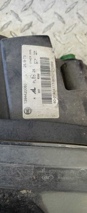 Far stânga / dreapta Peugeot Boxer  2014-2021 - pret per bucata