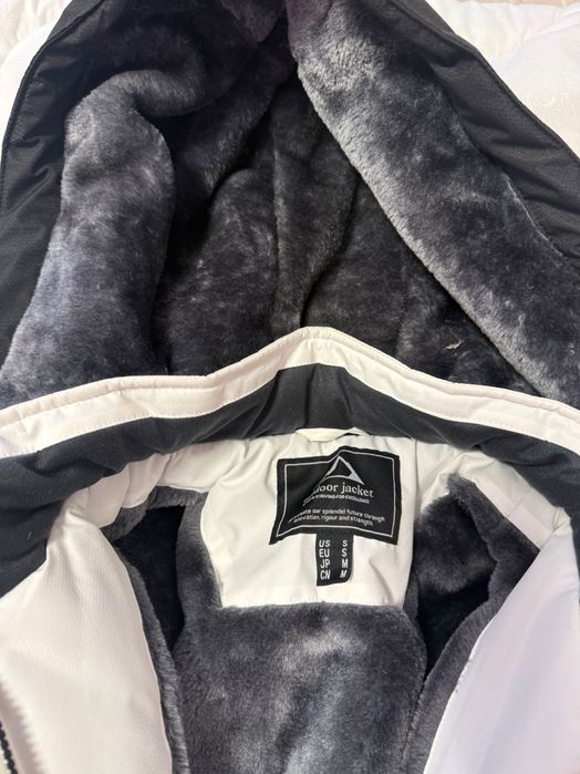 Дамско ски яке с пухена подплата