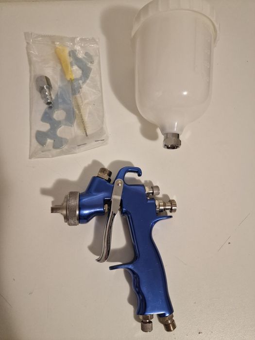 Pistol de vopsit auto cosmic