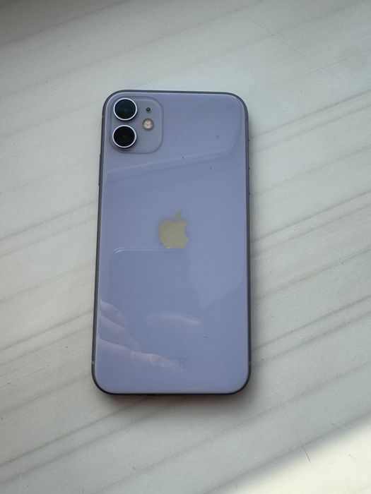 Продам айфон 11 128гб