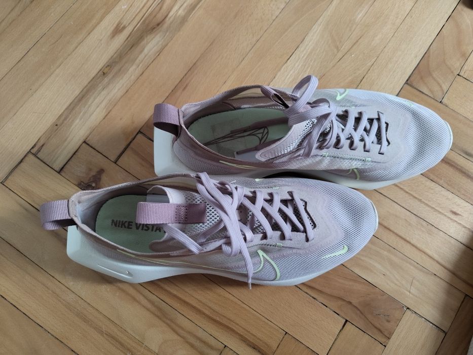 Маратонки Adidas и Nike 43-44. 27.5см стелка