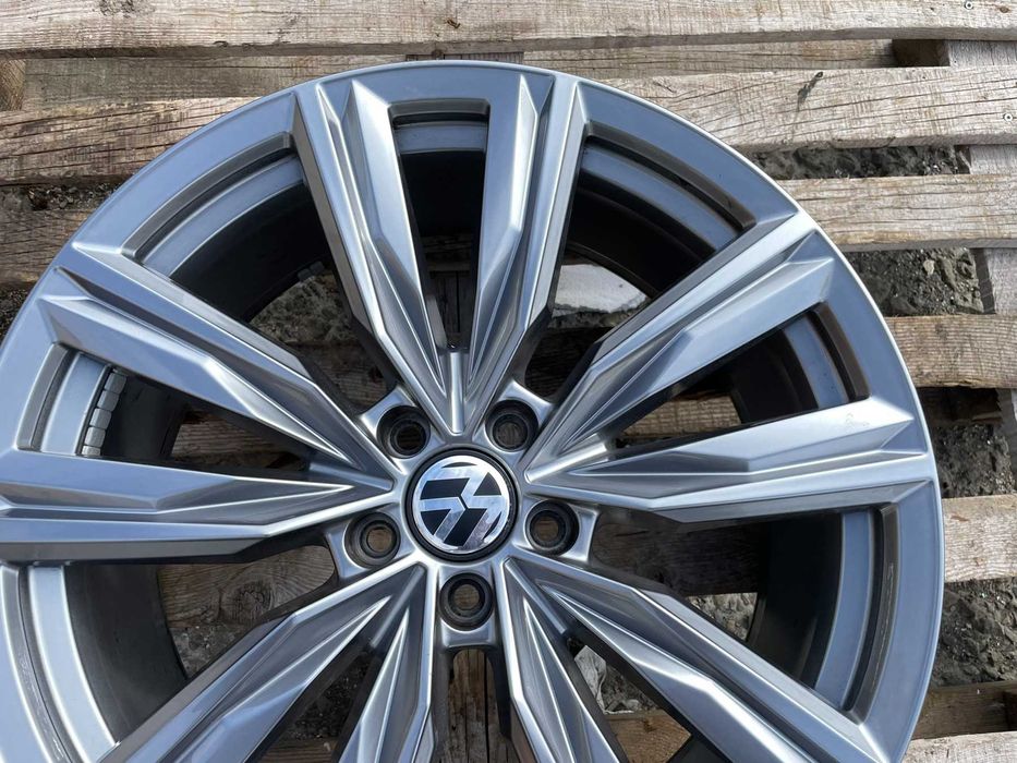 20 джанта 5х112 VW Tiguan II Cape Town 5NA601025H 5NN601025J Единичка