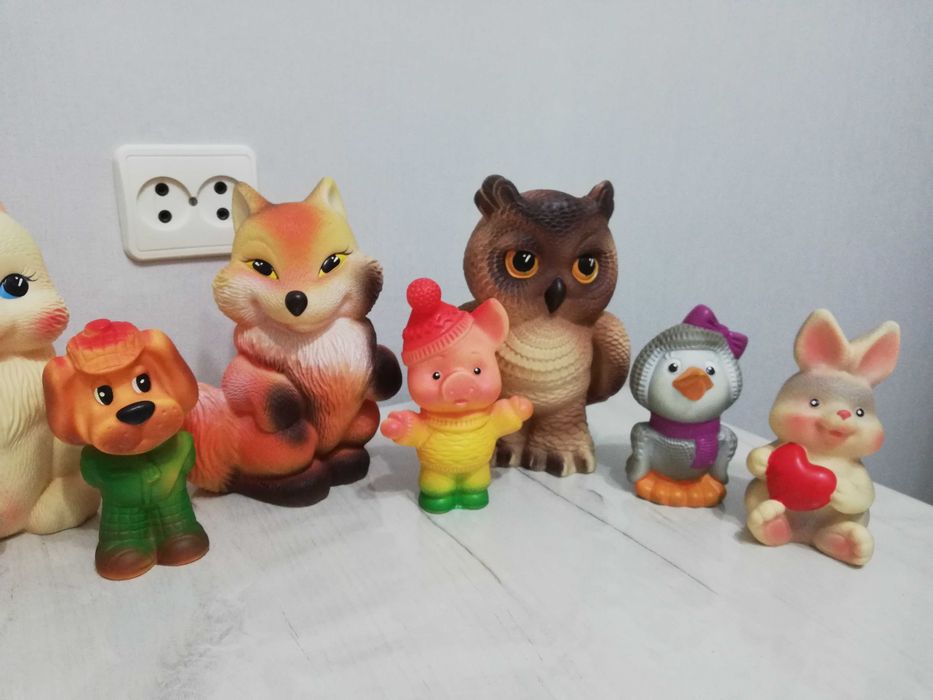 Игрушки резиновые новые