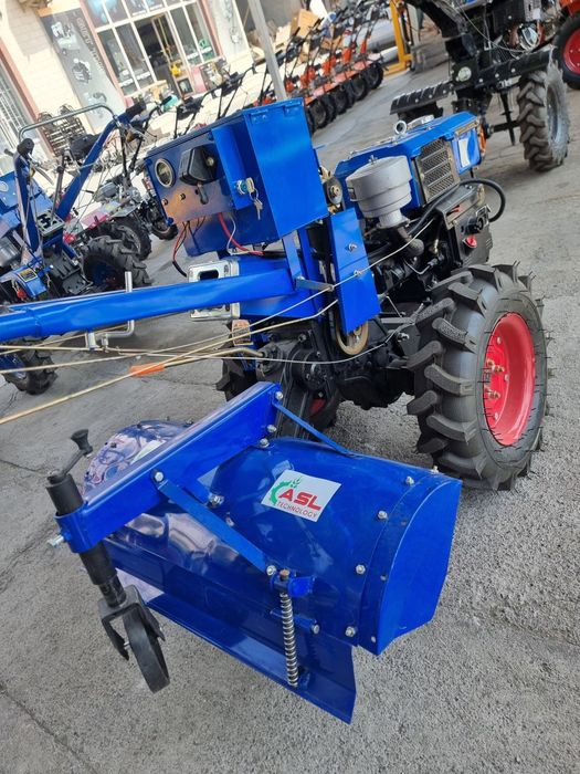 Motoblok ZUBR ZH196 — 12 ot kuchi, kuchli dizel dvigatel