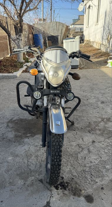 Продам мотоцикл Shark 110.