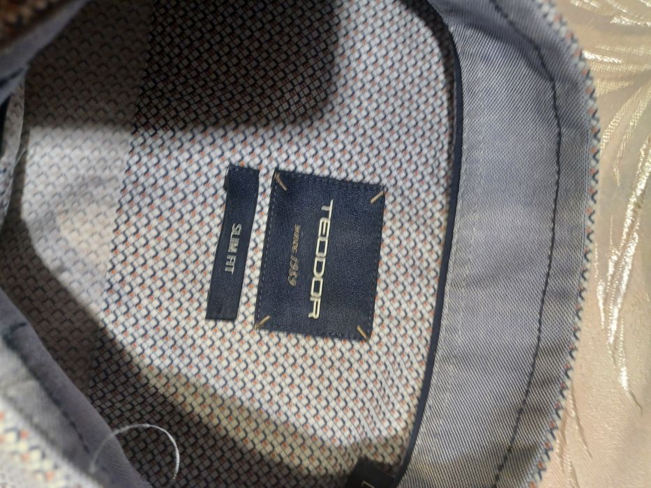 3 маркови ризи размер L slim fit