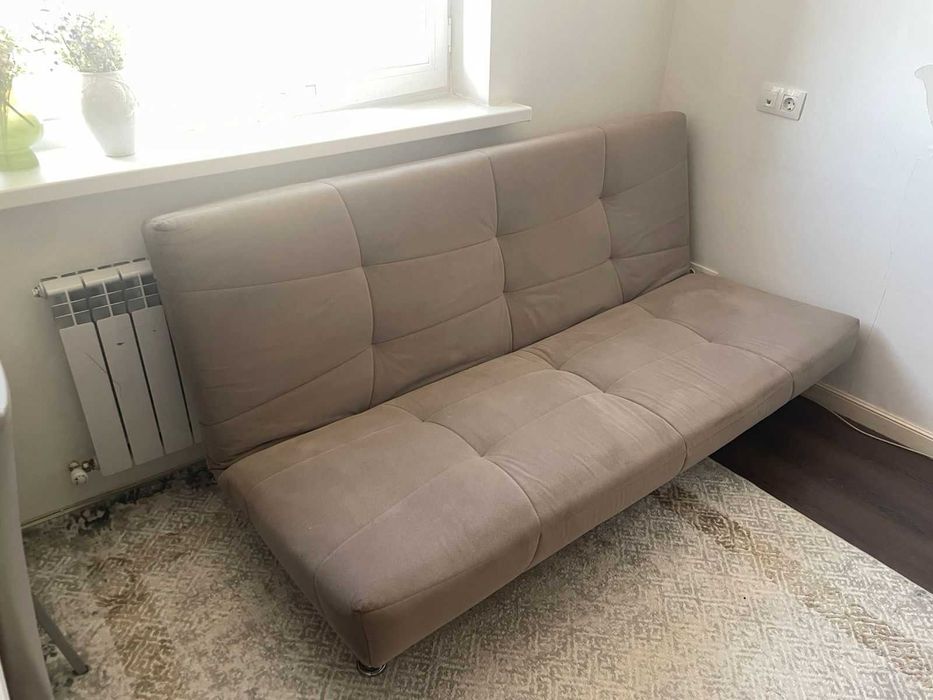 Продается Б/У Диван