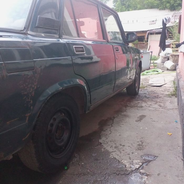 В  продаже ваз 2107