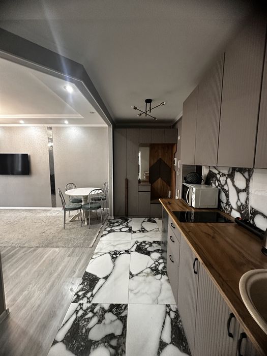 Сдам по суточно район центр