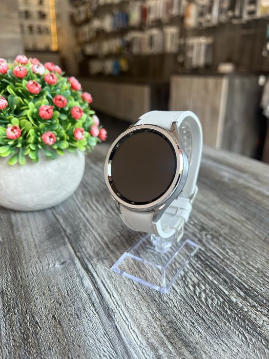 Samsung Galaxy Watch 6 Classic
