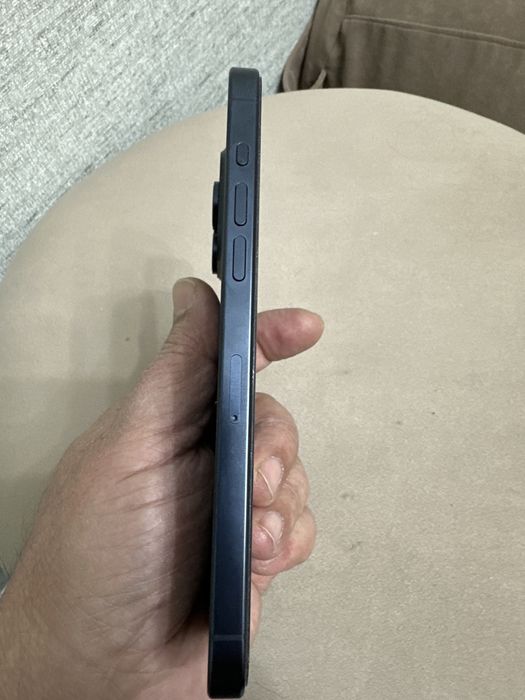 Продается айфон 15 промкас в отличном состояния