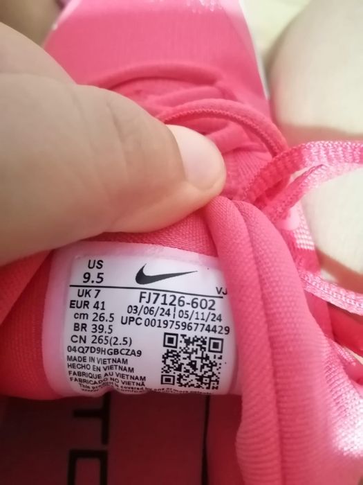 Adidas nike noi usori