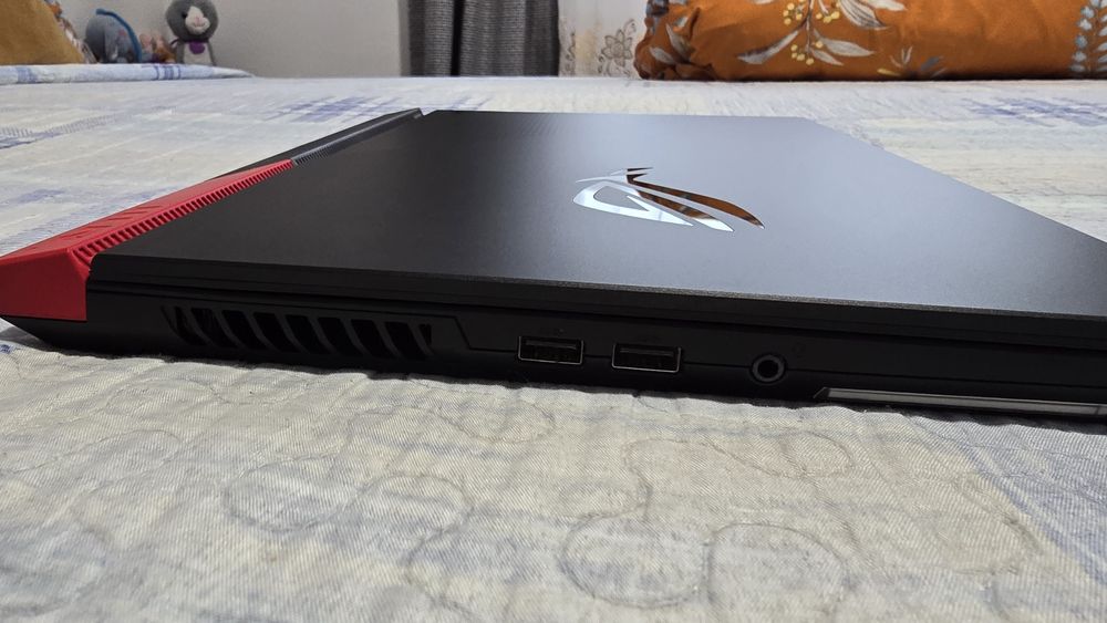 Asus rog strix G513QY