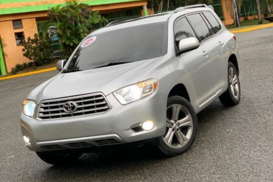 Стекла Фары Тойота Хайладер/ Toyota Highlander