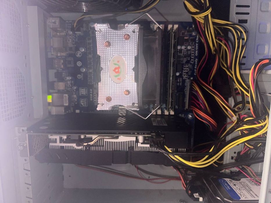 продам комплект мат плата, процессор, озу