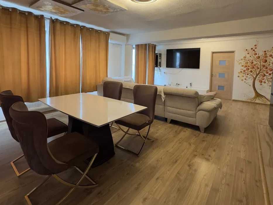 Apartament 3 camere Doamnca Stanca