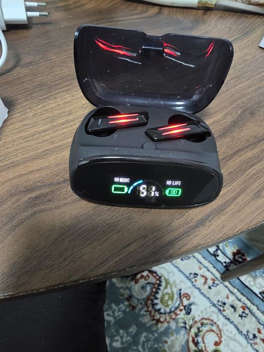 Наушник беспроводной