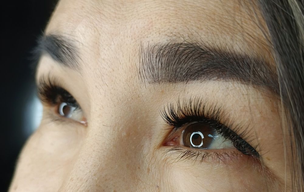 Наращивание ресниц 5000 тенге