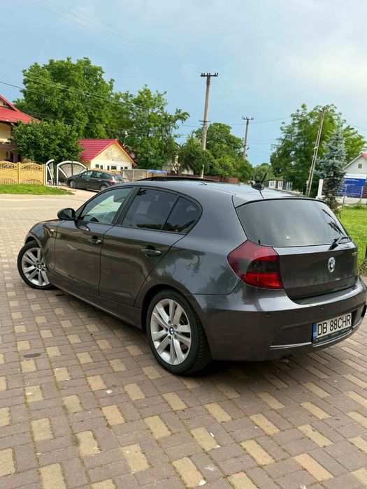 BMW Seria 1 E87 2.0D 163 CP – Piele, Trapă, Xenon, Jante 17