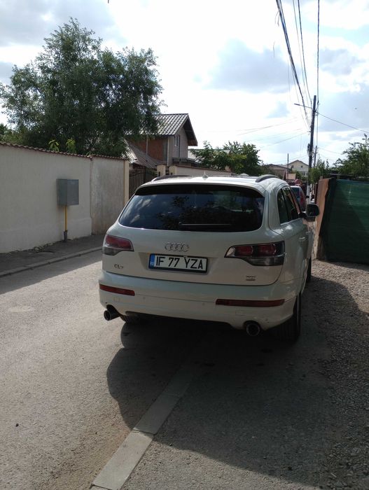Vând audi Q7 2008