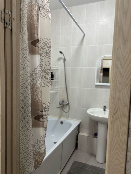 Посуточно квартира на Береке