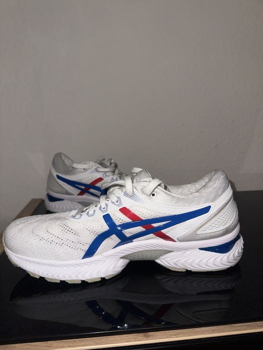 asics gel nimbus 22 42.5 27 cm