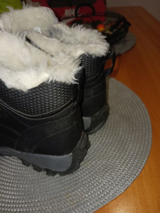Топли боти зс момче с пух,37 номер