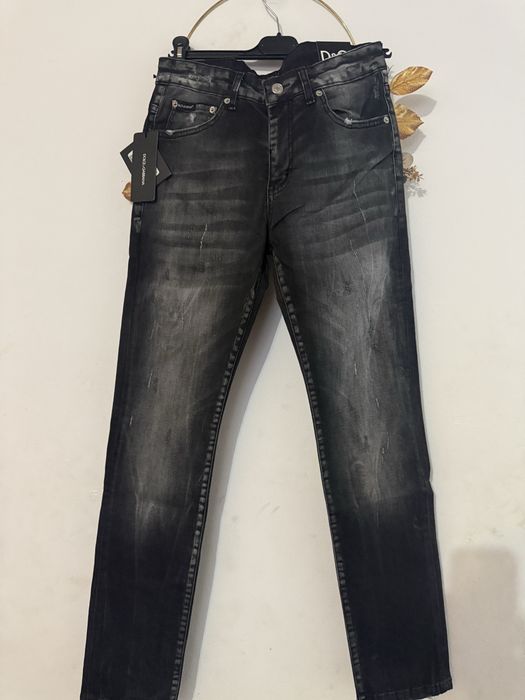 Blugi slim marime 32